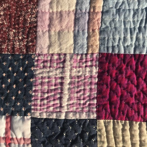 Vintage Hand Sewn Lap Quilt - Picture 2 of 4
